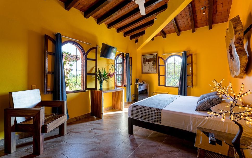 Ofertas, opiniones e imágenes de Hotel Suites La Hacienda en