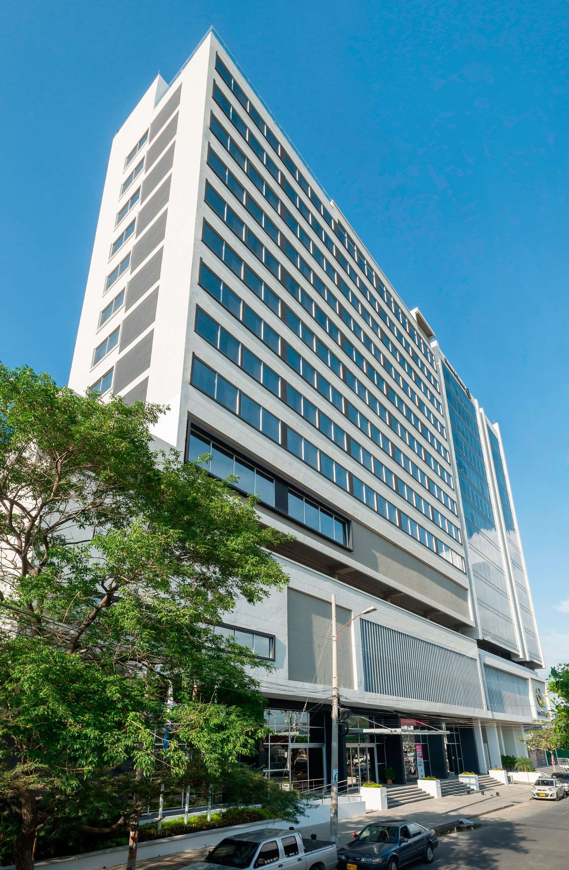 Best Western PLUS Santa Marta Hotel