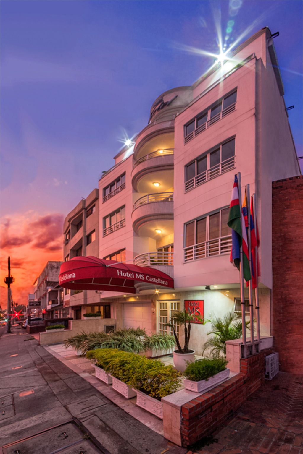 Ayenda 1416 Castellana Real